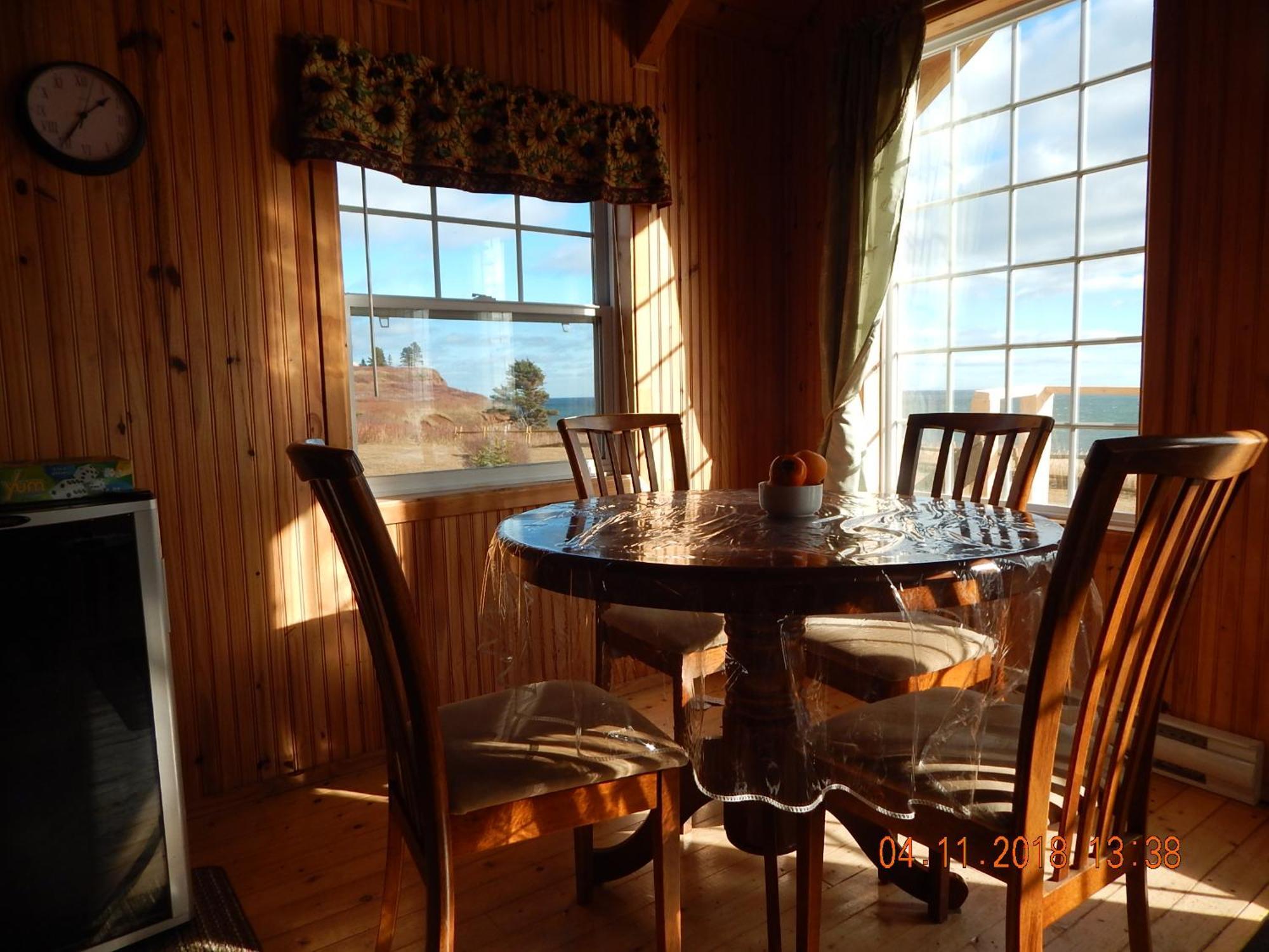 Les Chalets Brise-De-Mer Sainte-Therese-de-Gaspe Exteriör bild